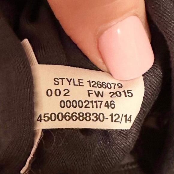 Under Armour Tank Top Workout Running Yoga Exercise Black Gray Camouflage Fitted - Picture 5 of 6